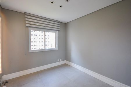 Apartamento para alugar com 190m², 3 quartos e 3 vagas