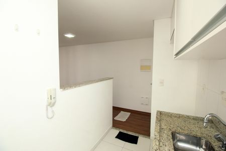 Apartamento para alugar com 58m², 2 quartos e 2 vagas Apartamento para alugar com 58m², 2 quartos e 2 vagasCozinha