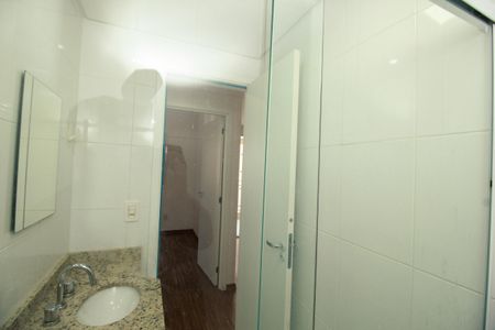 Apartamento para alugar com 58m², 2 quartos e 2 vagas Apartamento para alugar com 58m², 2 quartos e 2 vagasBanheiro Social