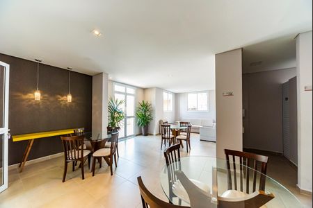 Apartamento para alugar com 58m², 2 quartos e 2 vagas Apartamento para alugar com 58m², 2 quartos e 2 vagasSalão de Festas