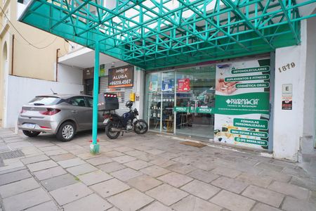 Studio para alugar com 35m², 1 quarto e sem vaga Studio para alugar com 35m², 1 quarto e sem vagaFachada