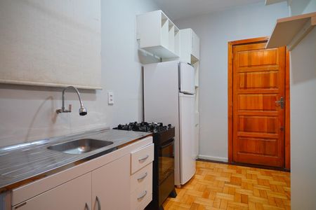 Studio para alugar com 35m², 1 quarto e sem vaga Studio para alugar com 35m², 1 quarto e sem vagaCozinha