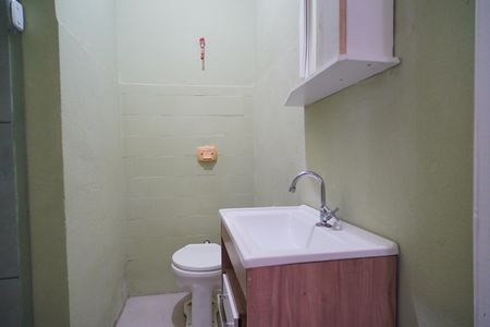 Studio para alugar com 35m², 1 quarto e sem vaga Studio para alugar com 35m², 1 quarto e sem vagaBanheiro