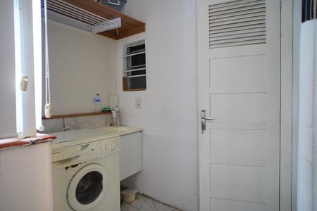 Studio para alugar com 35m², 1 quarto e sem vaga Studio para alugar com 35m², 1 quarto e sem vagaÁrea de serviço