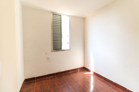 Quarto 1 de apartamento para alugar com 2 quartos, 48m² em Conjunto Residencial José Bonifácio, São Paulo