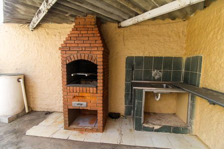 Apartamento para alugar com 48m², 2 quartos e 1 vagaÁrea comum - Churrasqueira