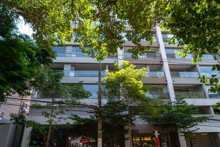 Apartamento para alugar com 70m², 1 quarto e 1 vaga Apartamento para alugar com 70m², 1 quarto e 1 vagaFachada