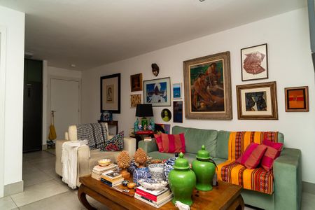 Apartamento para alugar com 70m², 1 quarto e 1 vaga Apartamento para alugar com 70m², 1 quarto e 1 vagaSala