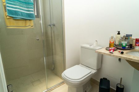 Apartamento para alugar com 70m², 1 quarto e 1 vaga Apartamento para alugar com 70m², 1 quarto e 1 vagaBanheiro da Suíte