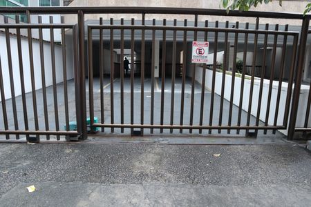 Apartamento para alugar com 92m², 3 quartos e 2 vagasPORTAO PRINCIPAL DE GARAGEM