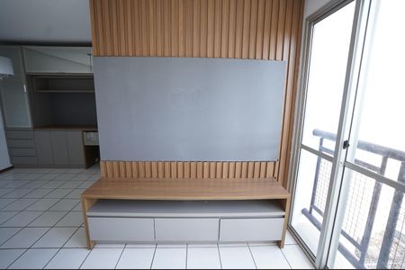 Apartamento para alugar com 70m², 3 quartos e 2 vagas