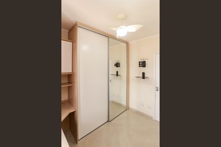 Apartamento à venda com 75m², 3 quartos e 2 vagasQuarto 1