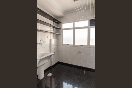 Apartamento à venda com 75m², 3 quartos e 2 vagasCozinha e Área de Serviço