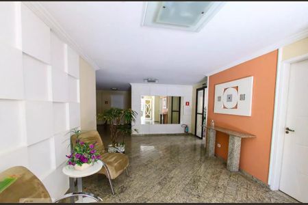 Apartamento à venda com 75m², 3 quartos e 2 vagasHall de entrada