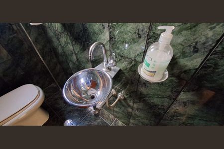 Apartamento à venda com 110m², 3 quartos e 2 vagasLavabo