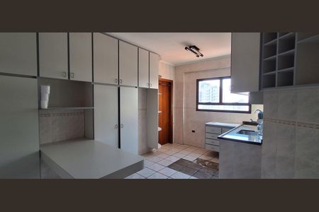 Apartamento à venda com 110m², 3 quartos e 2 vagasCozinha 