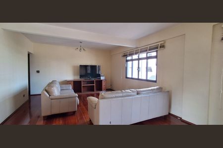 Apartamento à venda com 110m², 3 quartos e 2 vagasSala