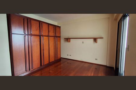 Apartamento à venda com 110m², 3 quartos e 2 vagasQuarto 3