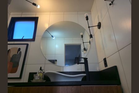 Apartamento à venda com 89m², 2 quartos e 2 vagasBanheiro da Suíte