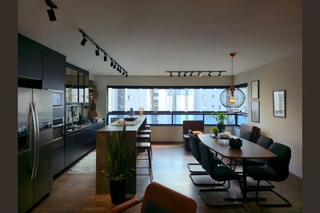 Apartamento à venda com 89m², 2 quartos e 2 vagasSala e Cozinha integrada 