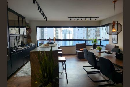 Apartamento à venda com 89m², 2 quartos e 2 vagasSala e Cozinha integrada 