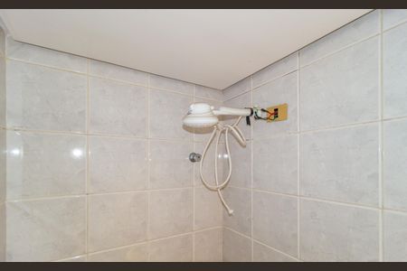 Apartamento à venda com 130m², 3 quartos e 2 vagas Apartamento à venda com 130m², 3 quartos e 2 vagasDetalhe Banheiro - Área de Serviço