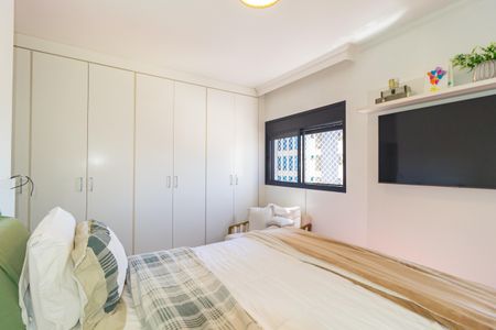 Apartamento à venda com 130m², 3 quartos e 2 vagas Apartamento à venda com 130m², 3 quartos e 2 vagasQuarto 3 - Suíte