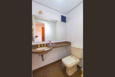 Apartamento à venda com 130m², 3 quartos e 2 vagas Apartamento à venda com 130m², 3 quartos e 2 vagasLavabo