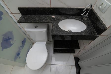 Casa para alugar com 50m², 2 quartos e sem vaga Casa para alugar com 50m², 2 quartos e sem vagaBanheiro