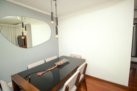 Apartamento à venda com 68m², 3 quartos e 1 vagaSala de Jantar