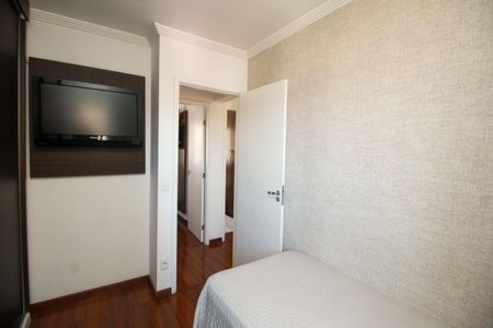 Apartamento à venda com 68m², 3 quartos e 1 vagaQuarto 2