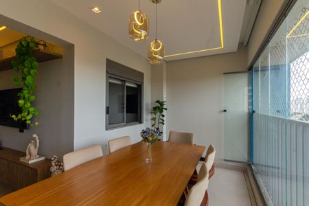 Apartamento à venda com 80m², 3 quartos e 1 vaga Apartamento à venda com 80m², 3 quartos e 1 vagaVaranda gourmet