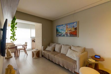 Sala de apartamento à venda com 3 quartos, 80m² em Chácara Seis de Outubro, São Paulo