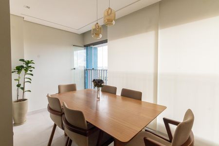 Apartamento à venda com 80m², 3 quartos e 1 vaga Apartamento à venda com 80m², 3 quartos e 1 vagaVaranda gourmet