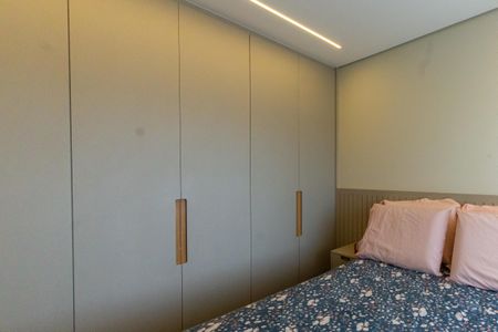 Apartamento à venda com 80m², 3 quartos e 1 vaga Apartamento à venda com 80m², 3 quartos e 1 vagaSuíte