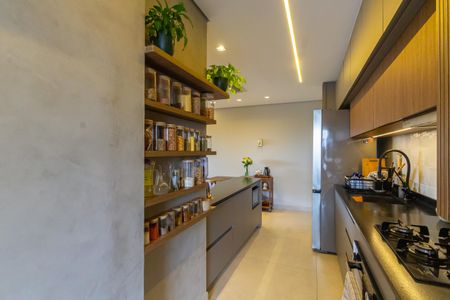 Apartamento à venda com 80m², 3 quartos e 1 vaga Apartamento à venda com 80m², 3 quartos e 1 vagaCozinha e Área de Serviço