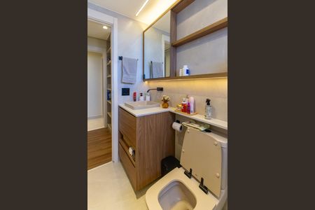 Apartamento à venda com 80m², 3 quartos e 1 vaga Apartamento à venda com 80m², 3 quartos e 1 vagaBanheiro da Suíte