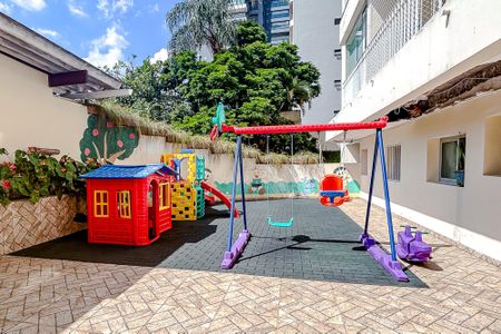 Apartamento à venda com 100m², 3 quartos e 1 vagaÁrea comum - Playground