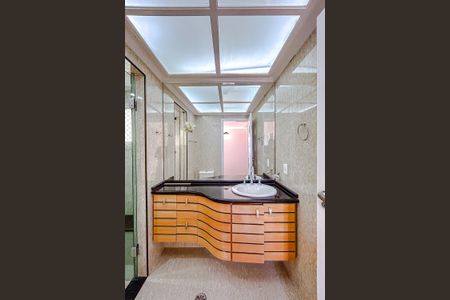 Apartamento à venda com 100m², 3 quartos e 1 vagaBanheiro da Suíte