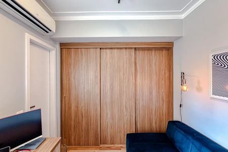 Apartamento à venda com 128m², 3 quartos e 2 vagas Apartamento à venda com 128m², 3 quartos e 2 vagasQuarto 1 - Suíte