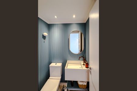 Apartamento à venda com 128m², 3 quartos e 2 vagas Apartamento à venda com 128m², 3 quartos e 2 vagasLavabo