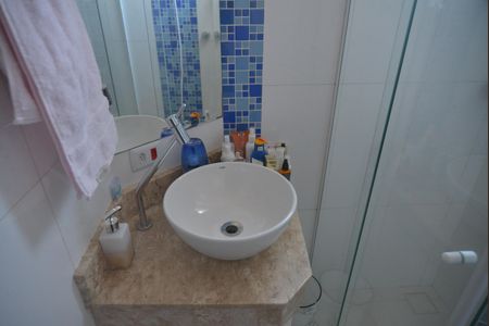 Apartamento à venda com 190m², 3 quartos e 2 vagasBanheiro da Suíte 1