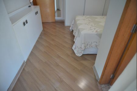 Apartamento à venda com 190m², 3 quartos e 2 vagasQuarto Suite 2