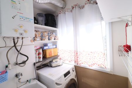 Apartamento à venda com 46m², 2 quartos e 1 vagaCozinha e Área de Serviço
