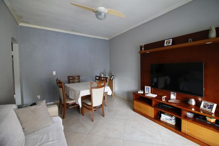 Sala de casa à venda com 2 quartos, 320m² em Curicica, Rio de Janeiro