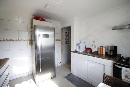 Casa à venda com 320m², 2 quartos e 3 vagasCozinha