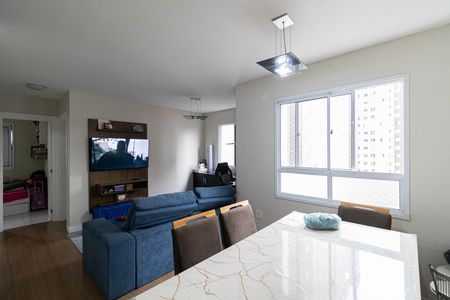 Sala/Cozinha/Área de Serviço  de apartamento à venda com 2 quartos, 55m² em Colônia (zona Leste), São Paulo