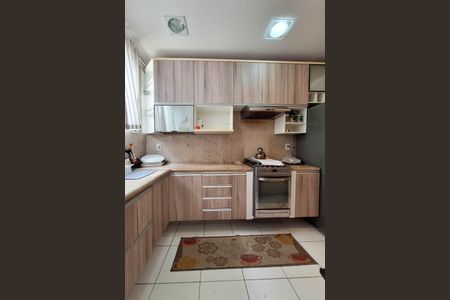 Casa à venda com 300m², 3 quartos e 1 vagaCozinha