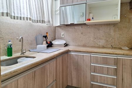 Casa à venda com 300m², 3 quartos e 1 vagaCozinha