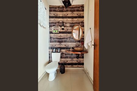 Casa à venda com 300m², 3 quartos e 1 vagaLavabo